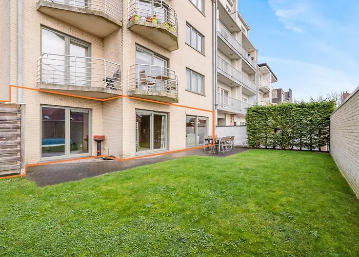Luxury Apartment With Garden Close To The Beach