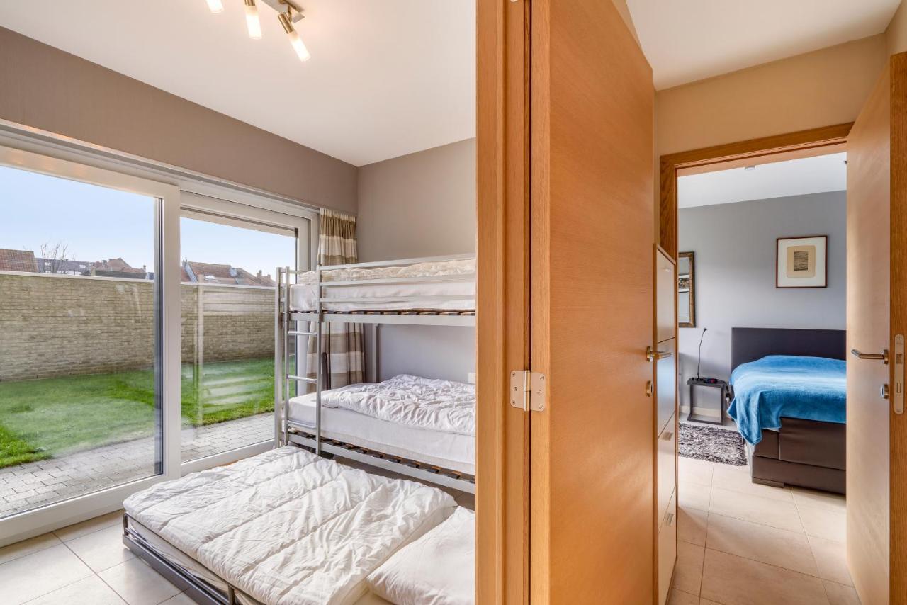 Luxury With Garden Close To The * Oostende