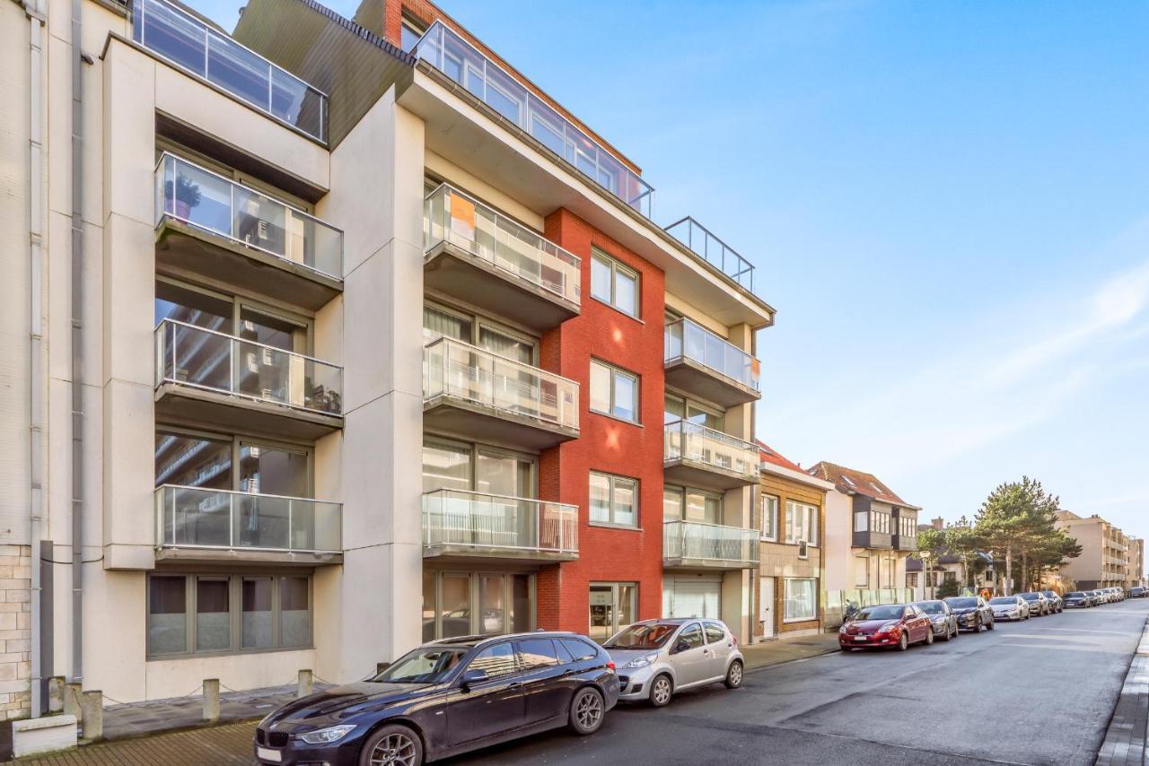 Luxury With Garden Close To The